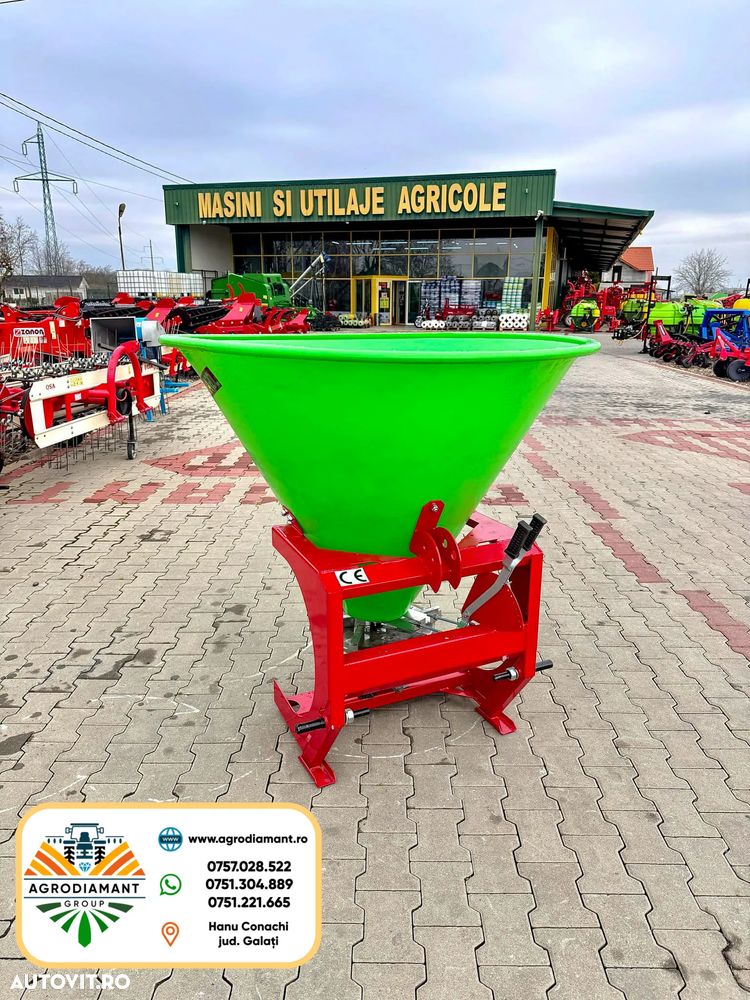 Alta Masina imprastiat ingrasaminte DEMAROL 200 / 300 / 500L - Tip coif cu 1 disc - 3