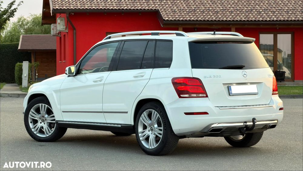 Mercedes-Benz GLK - 4