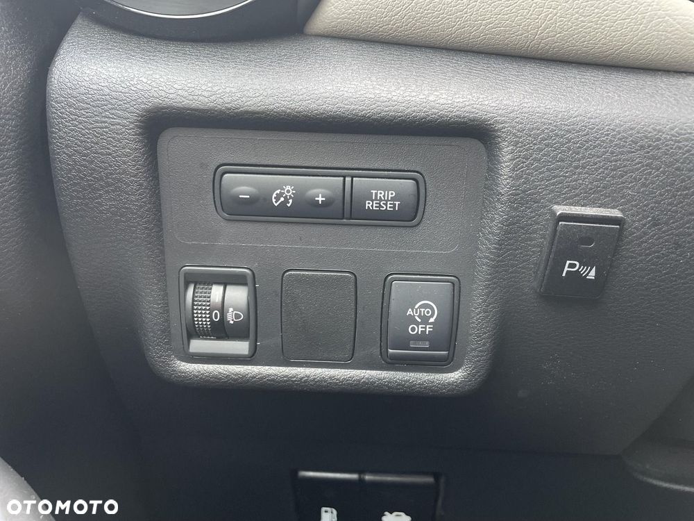 Nissan Micra 1.0 IG-T Acenta Xtronic - 24