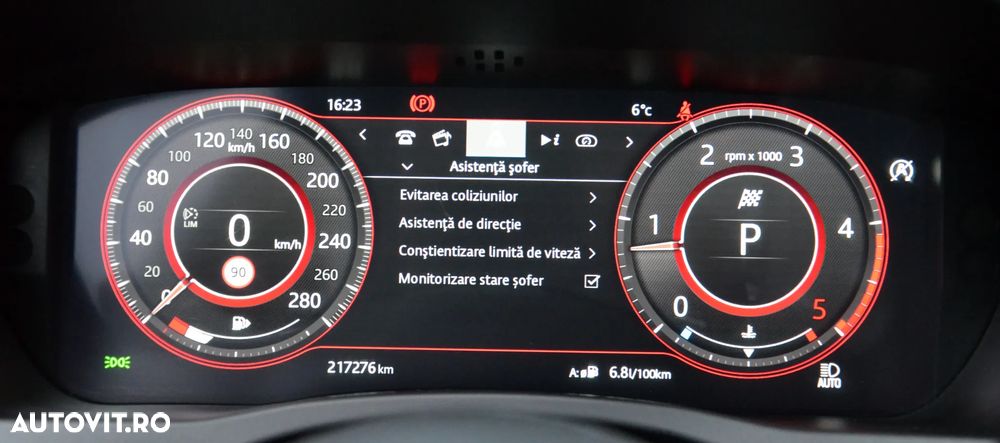 Jaguar XE 2.0 AWD R-Sport - 30