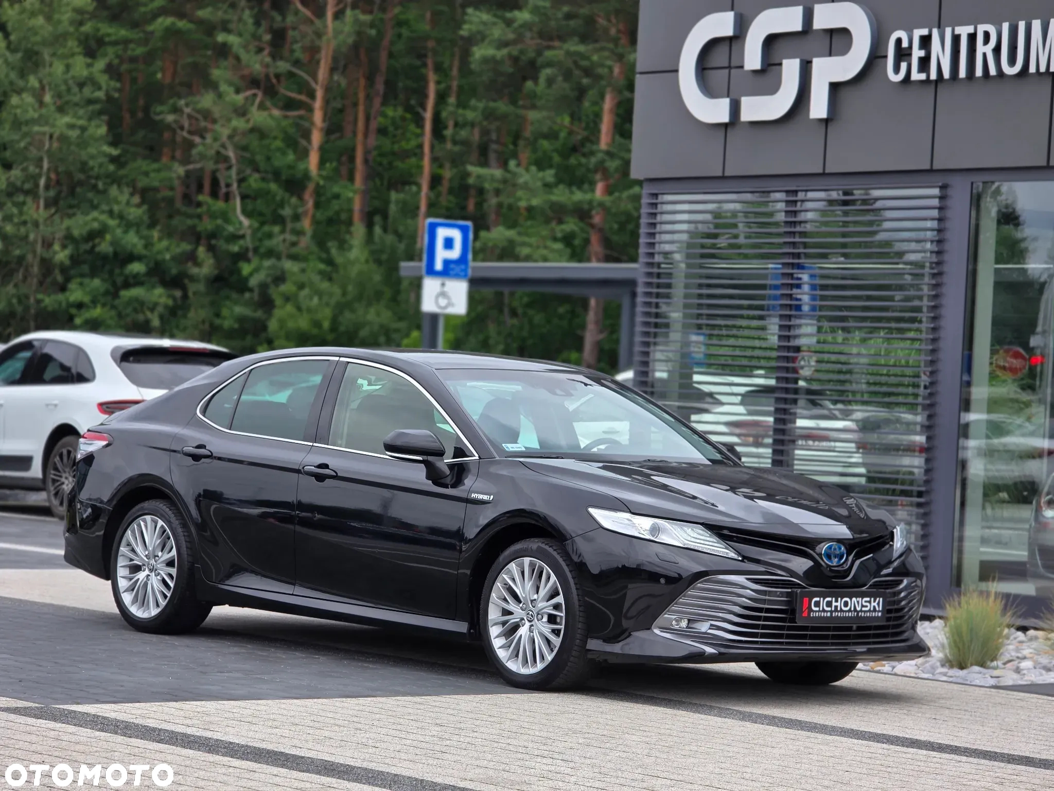 Toyota Camry 2.5 Hybrid Executive CVT - 38