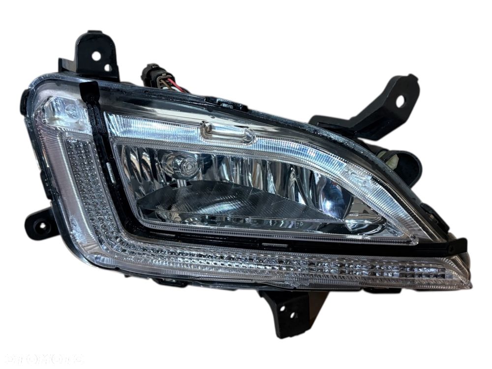 Prawy halogen Drl Led Hyundai Tucson III Lift 92202-D76 - 1