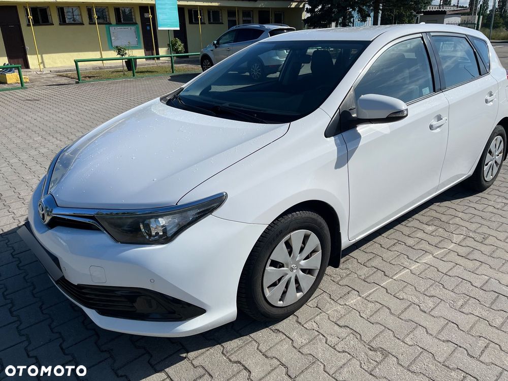 Toyota Auris 1.33 VVT-i Active - 3