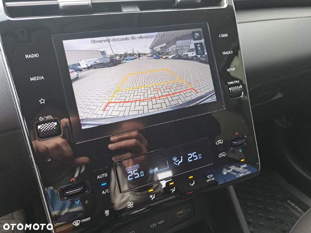 Hyundai Tucson 1.6 T-GDi Smart 2WD - 27