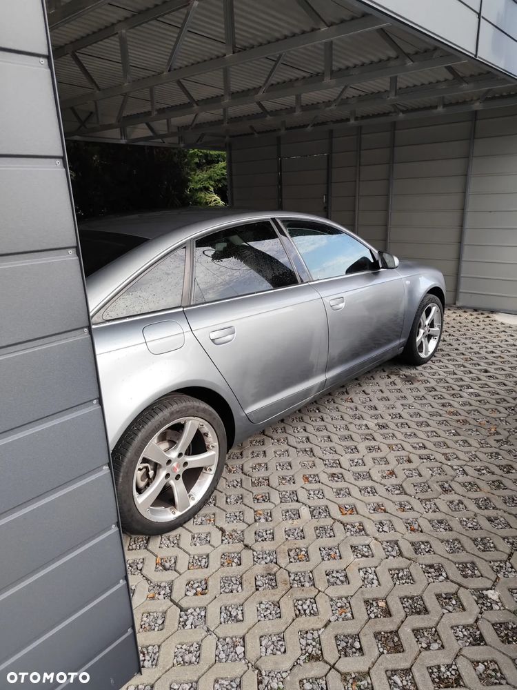 Audi A6 - 6