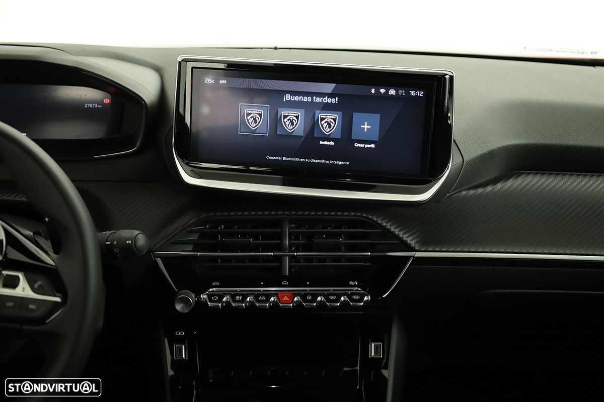 Peugeot 2008 1.2 PureTech Allure EAT8 - 9