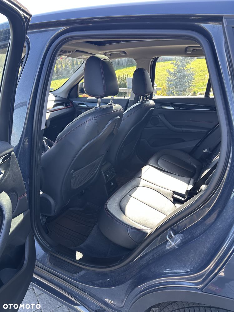 BMW X1 xDrive25i M Sport - 18