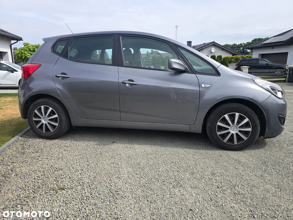 Hyundai ix20 1.6 CRDi Fifa World Cup Edition - 6