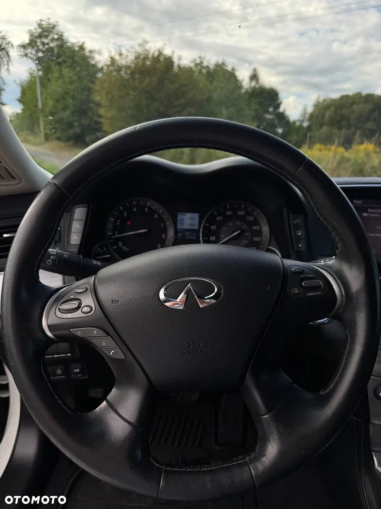 Infiniti Q70 3.7 S Premium - 22