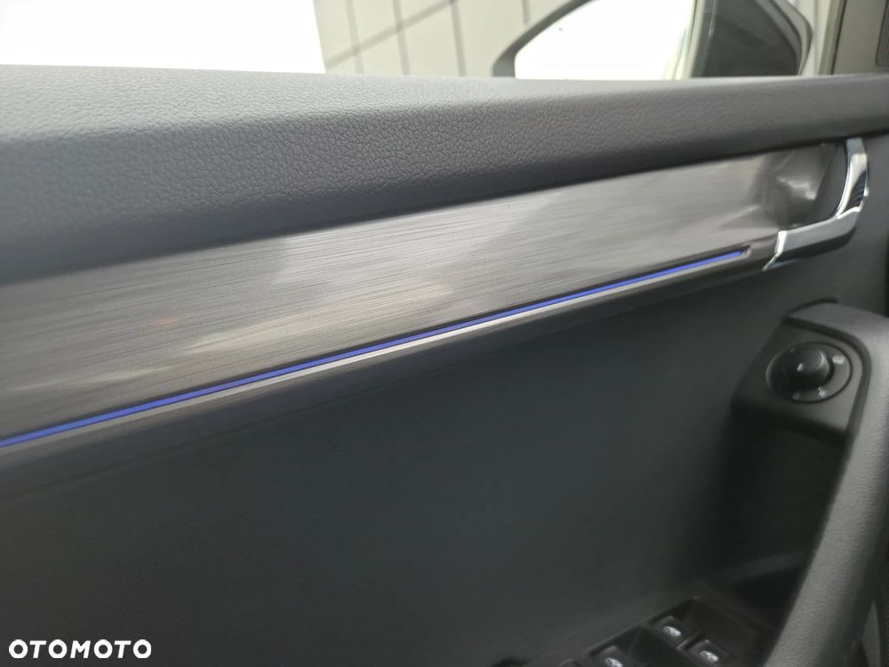 Skoda Octavia 1.5 TSI ACT Style DSG - 29