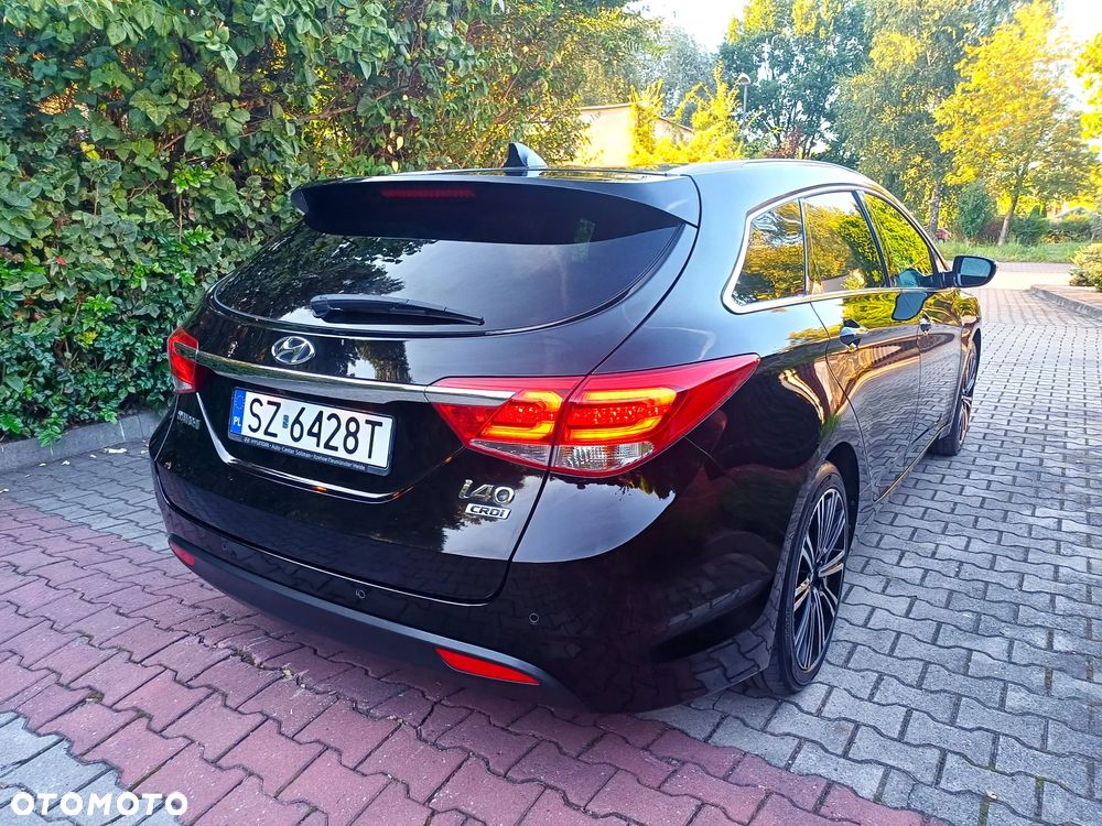 Hyundai i40 Kombi 1.7 CRDi DCT Premium - 17