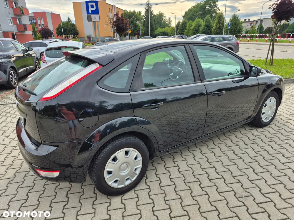 Ford Focus - 17