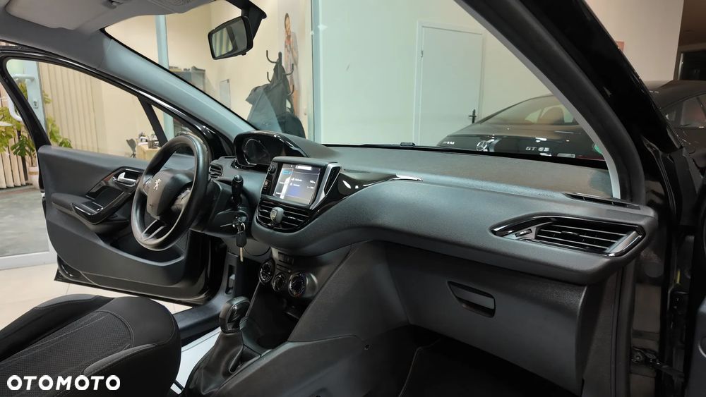 Peugeot 208 82 VTI Active - 34