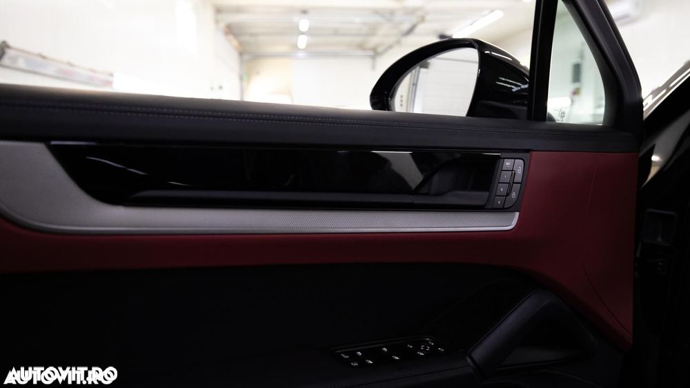 Porsche Cayenne Coupe - 37