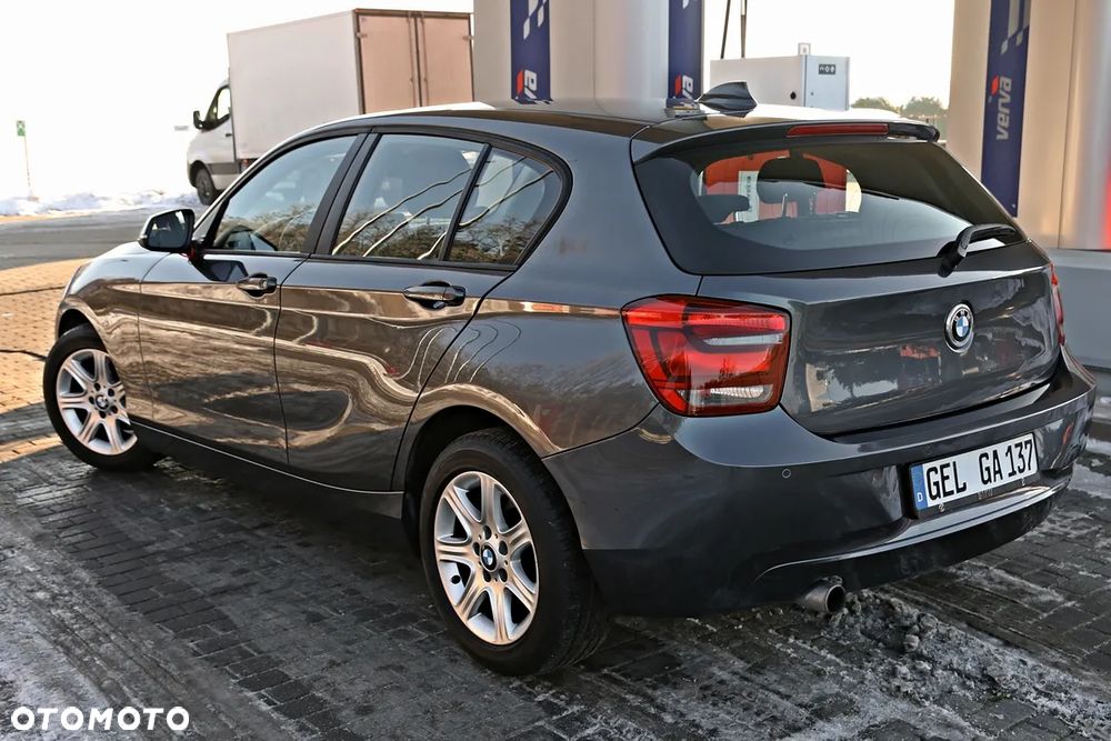 BMW Seria 1 - 19