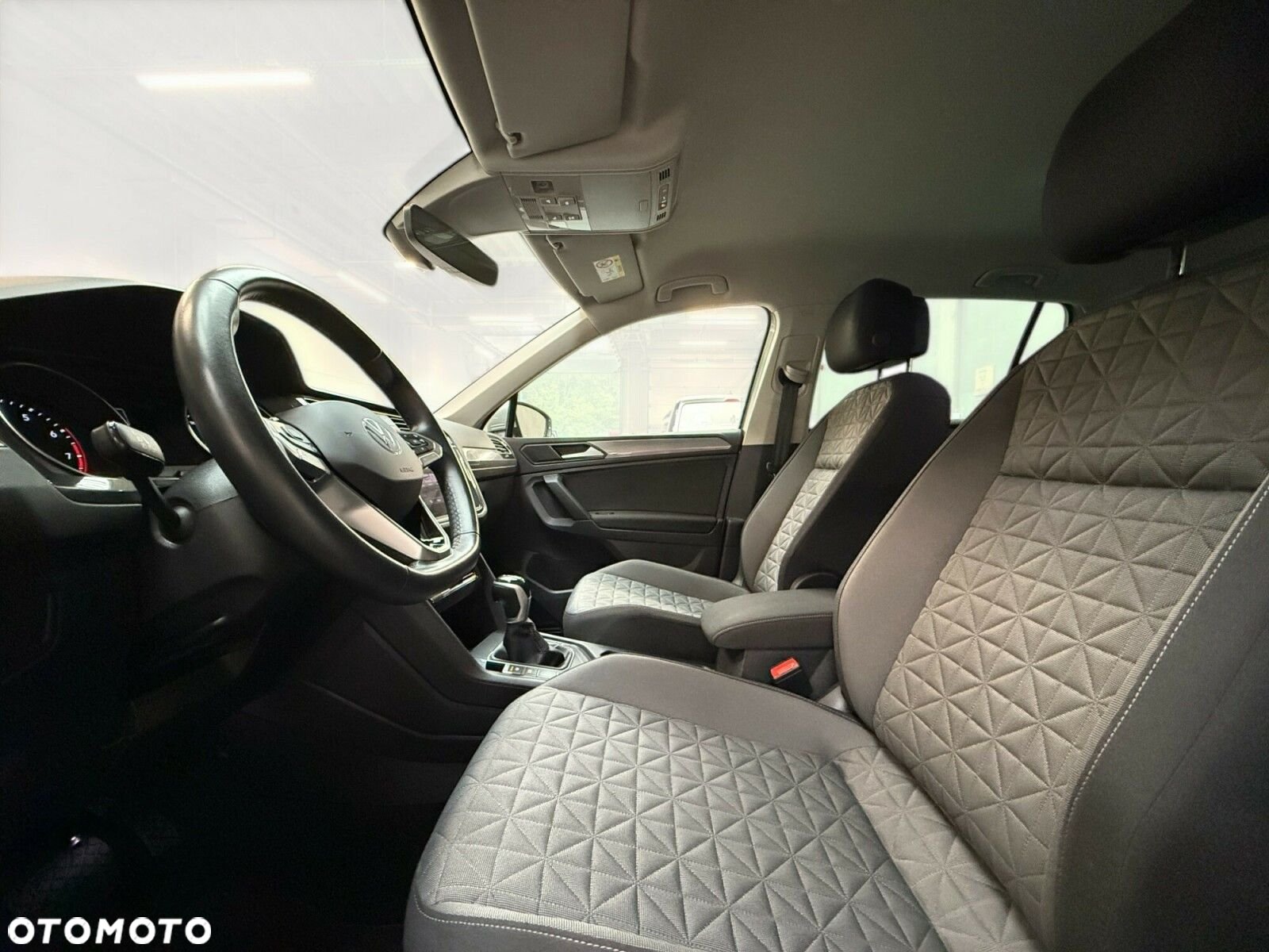 Volkswagen Tiguan 1.5 TSI EVO Life DSG - 18