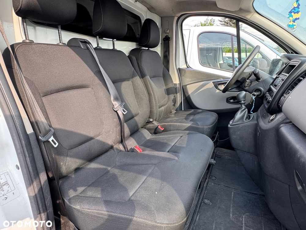Renault TRAFIC - 16