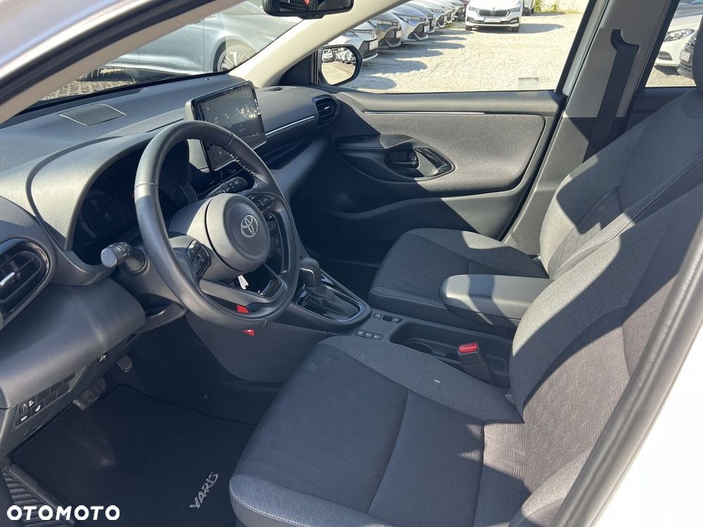 Toyota Yaris Hybrid 1.5 Style - 14