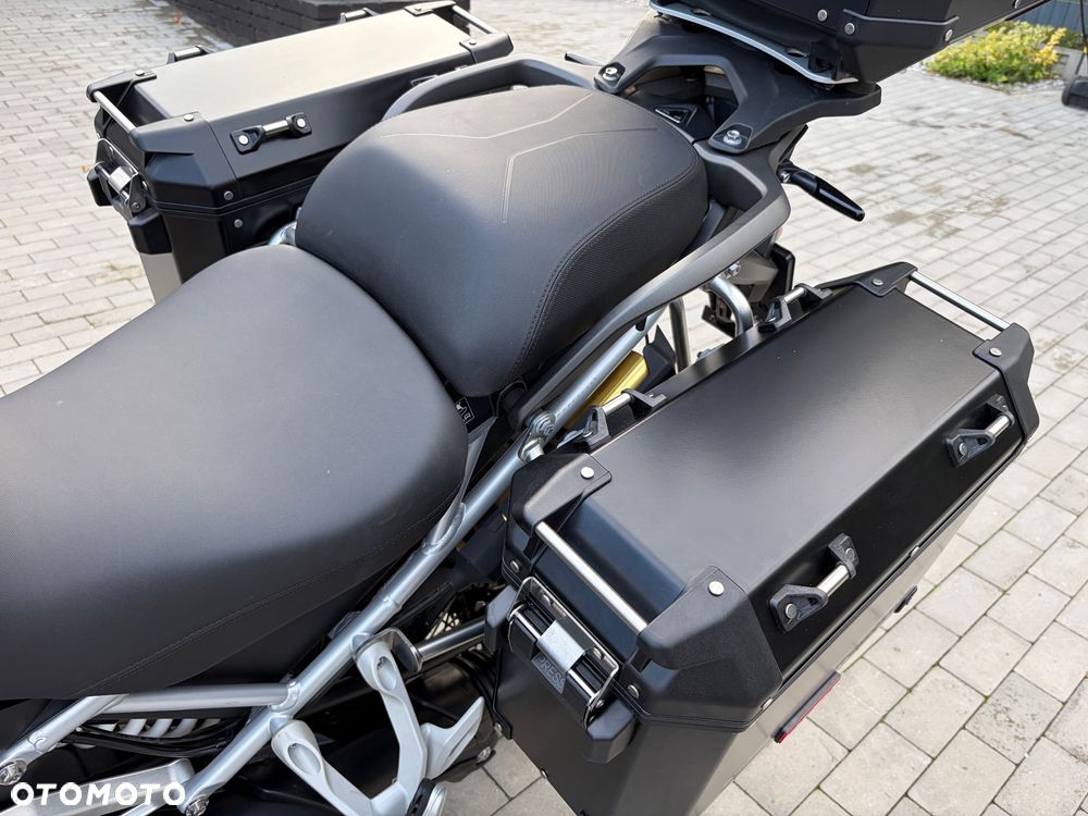 Triumph Tiger - 14