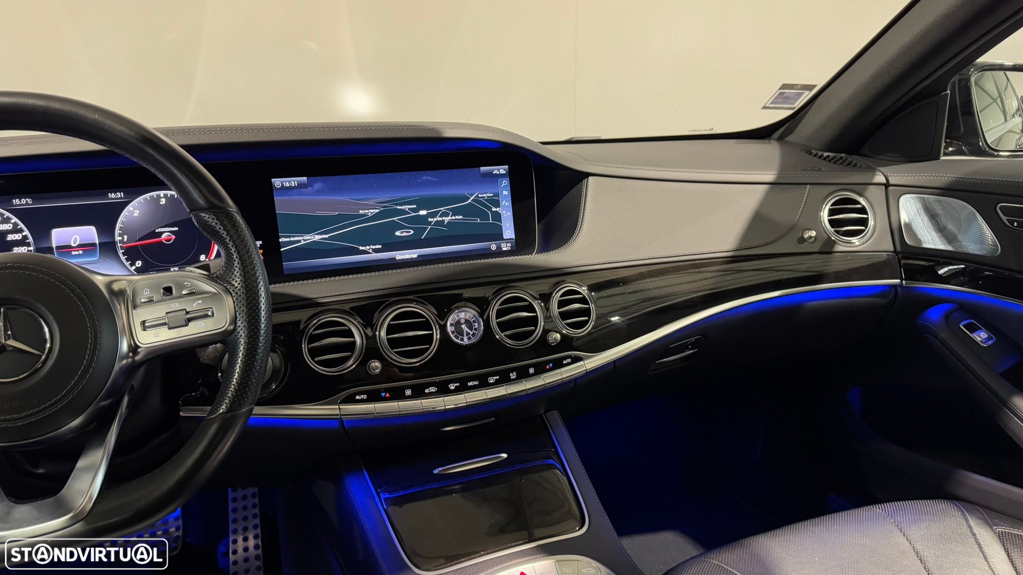 Mercedes-Benz S 400 d Longo - 43