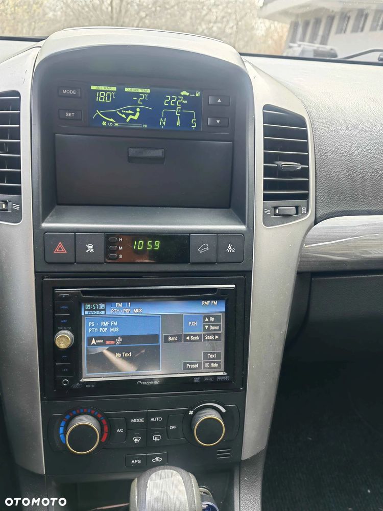 Chevrolet Captiva 2.0 d LT medium 5os - 11