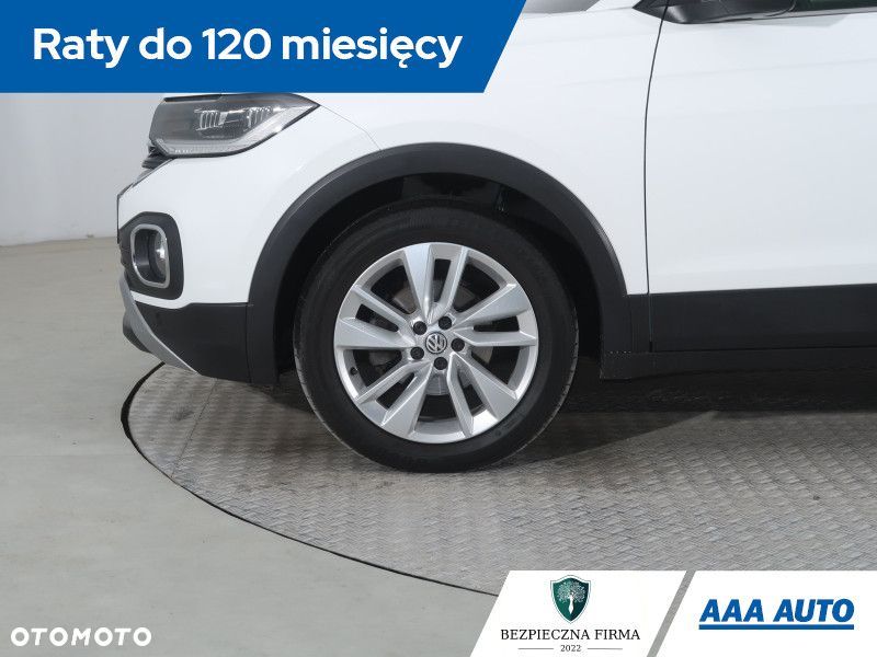 Volkswagen T-Cross - 15