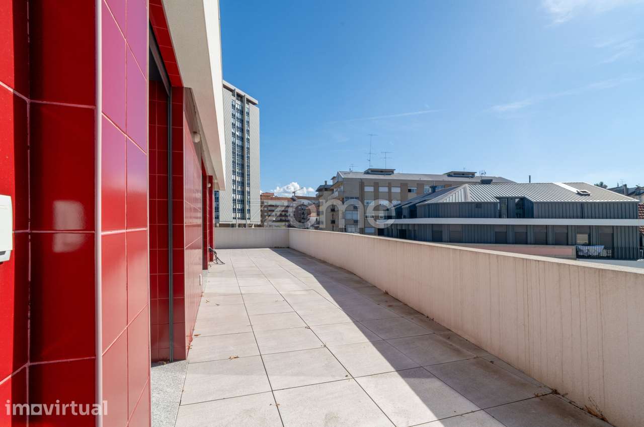 Apartamento T4 em Viseu - Grande imagem: 5/31
