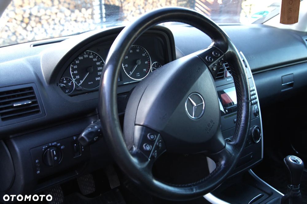 Mercedes-Benz Klasa A 150 Avantgarde Polar Star - 10