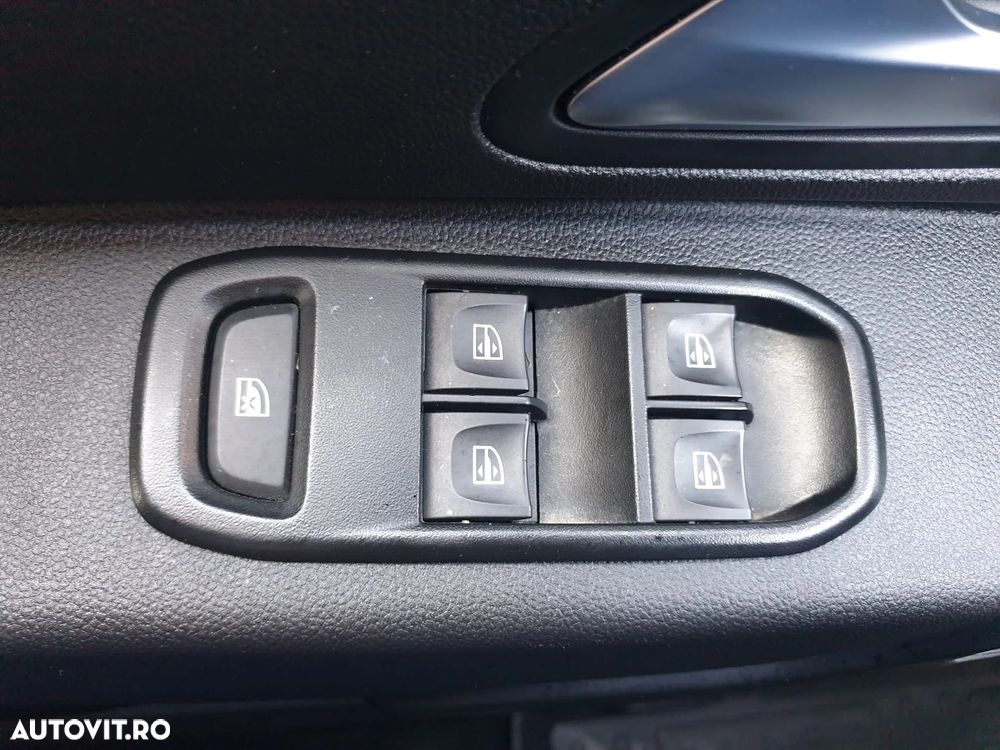 Dacia Duster 1.5 Blue dCi 4WD Comfort - 24