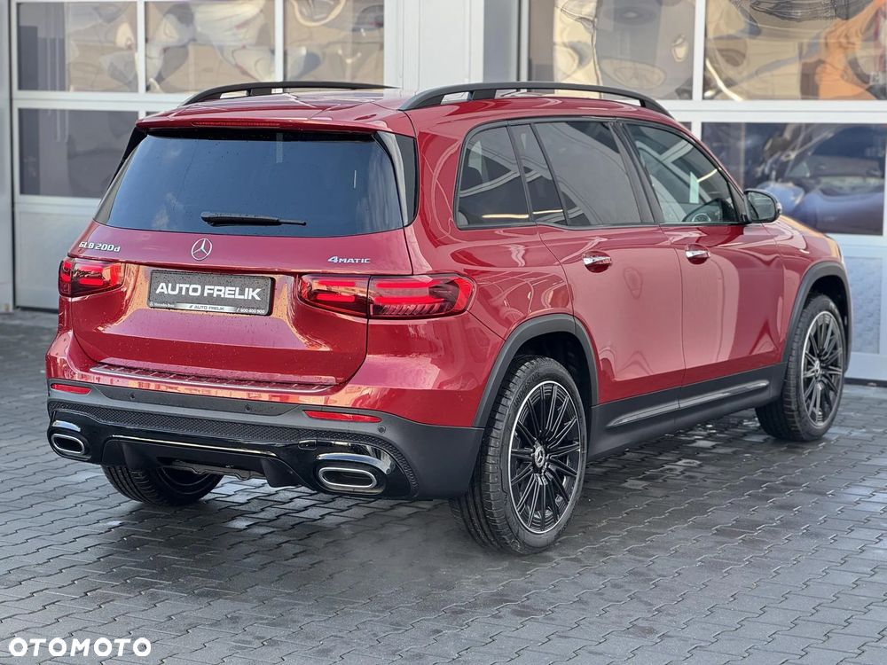 Mercedes-Benz GLB 200 d 4-Matic AMG Line 8G-DCT - 9