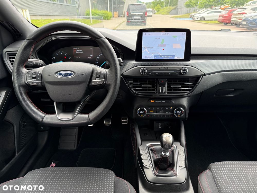 Ford Focus 1.5 EcoBoost STart-Stopp-System ST-LINE - 14