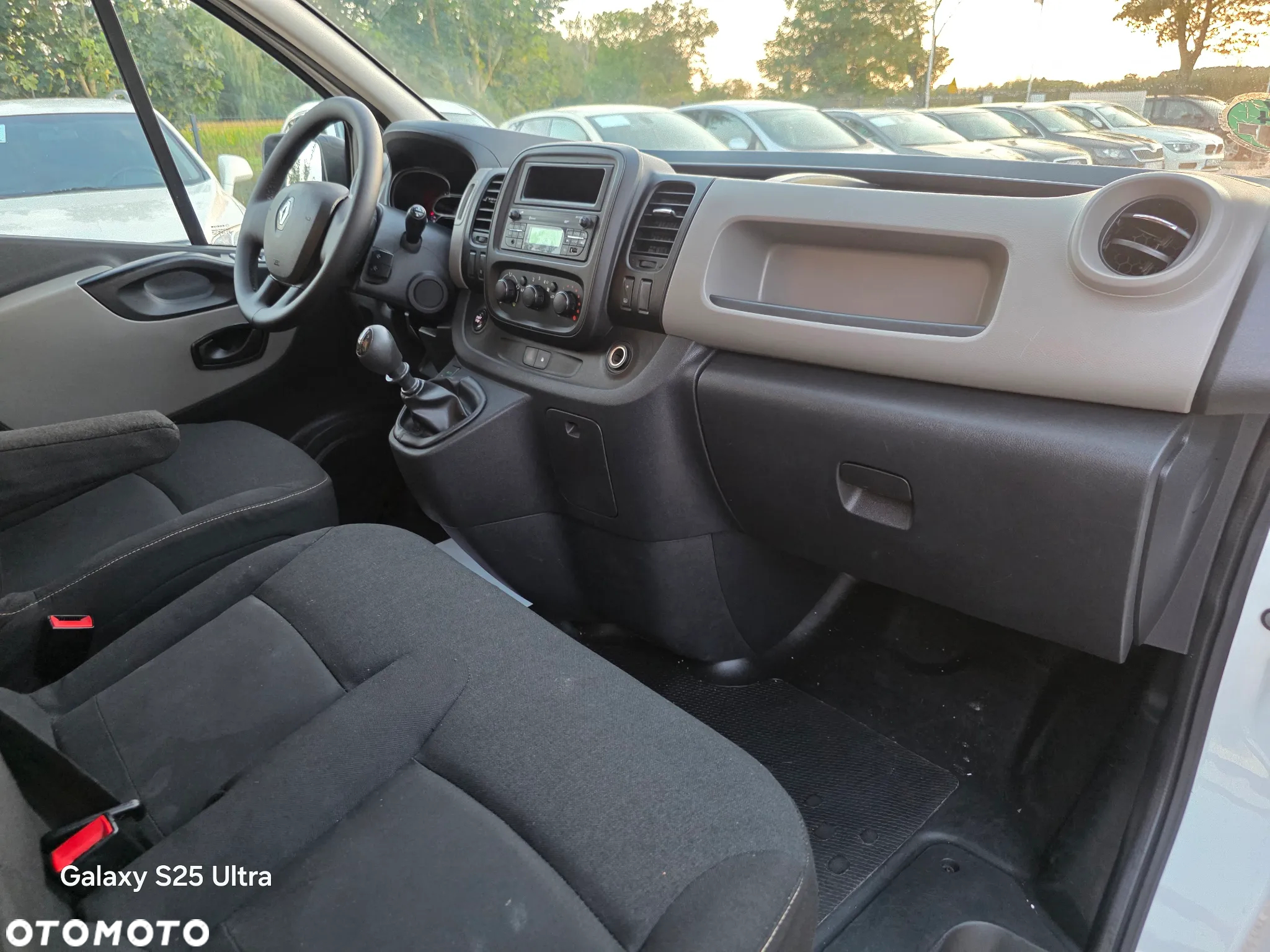 Renault Trafic - 34