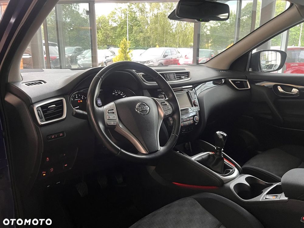 Nissan Qashqai 1.2 DIG-T N-Connecta EU6 - 9