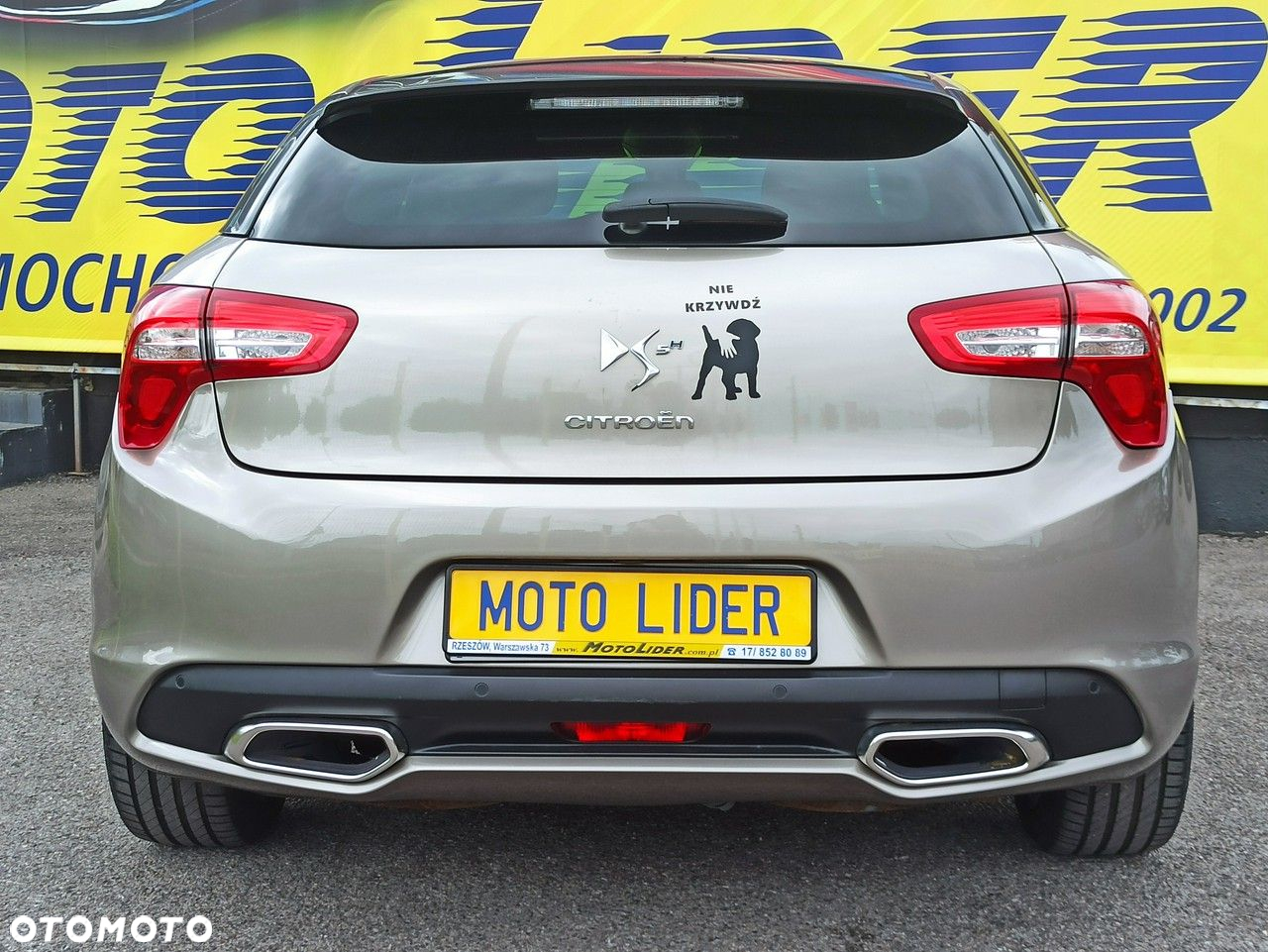 Citroën DS5 2.0 HDi Hybrid4 SoChic MCP - 5