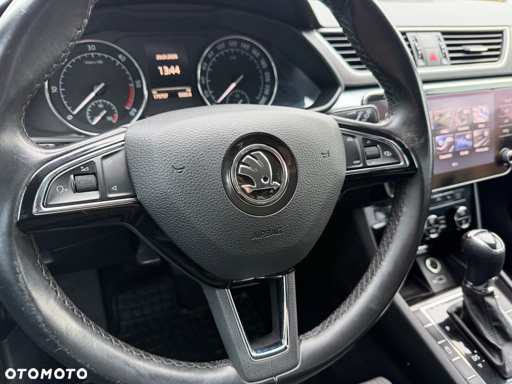 Skoda Superb 2.0 TDI Style DSG - 23