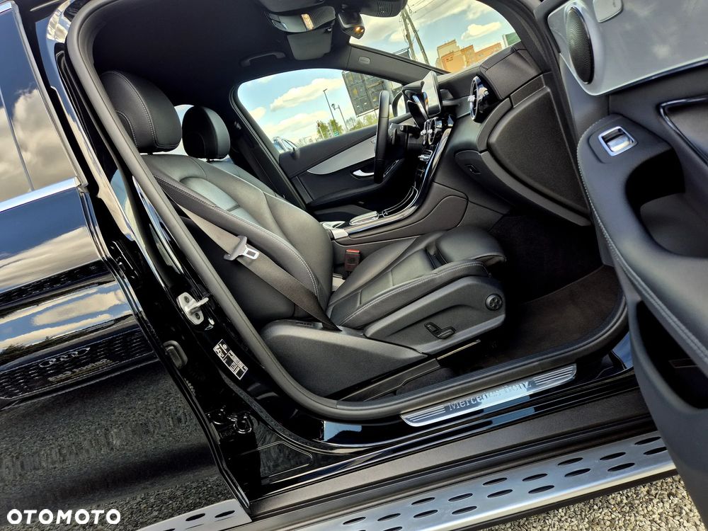 Mercedes-Benz GLC 300 e 4-Matic - 7