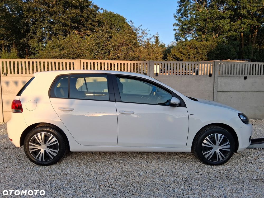 Volkswagen Golf 1.2 TSI MATCH - 6