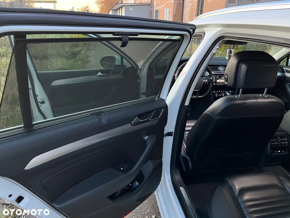 Volkswagen Passat 2.0 TDI BMT Highline DSG - 11