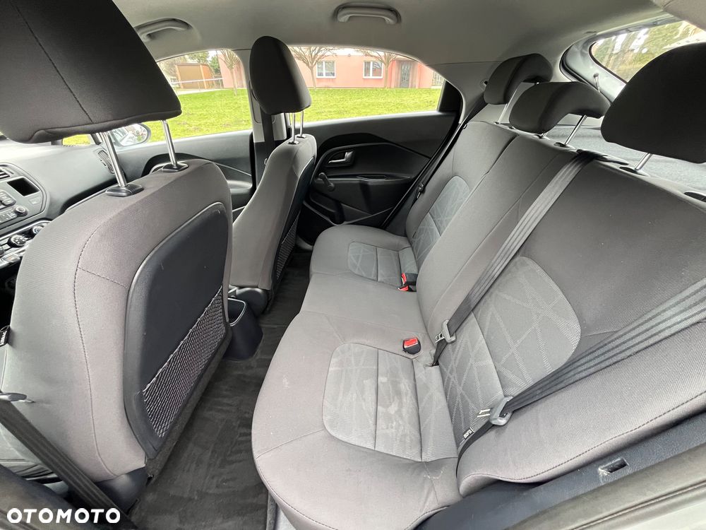 Kia Rio 1.1 crdi M - 7