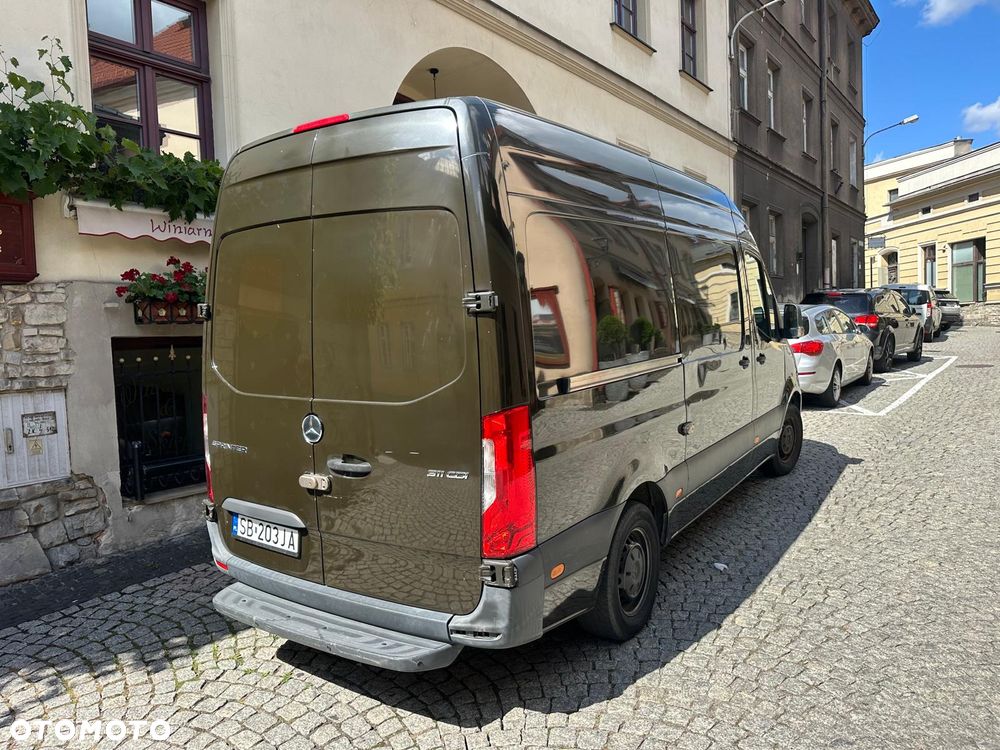 Mercedes-Benz sprinter - 2