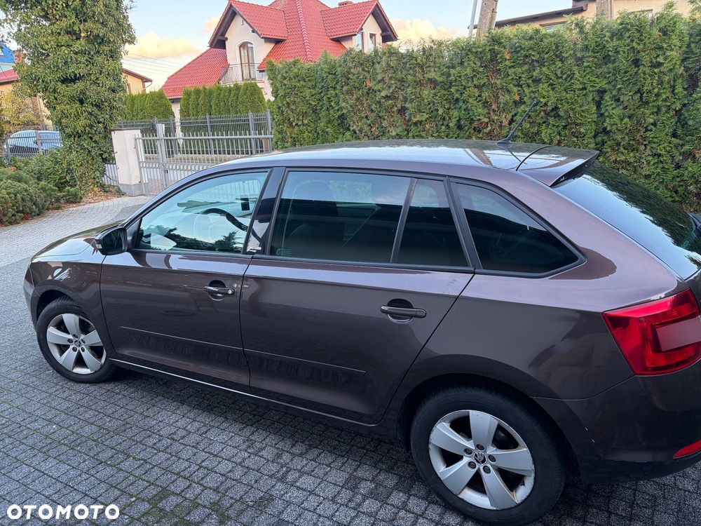 Skoda RAPID 1.2 TSI Joy - 17