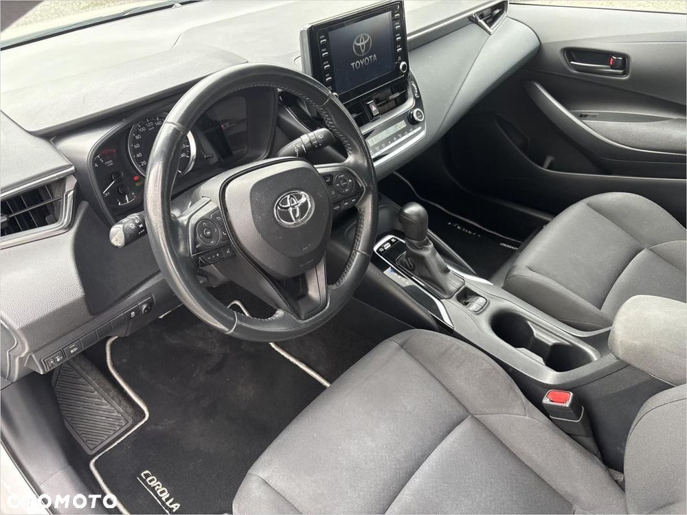 Toyota Corolla 1.8 Hybrid Active - 9