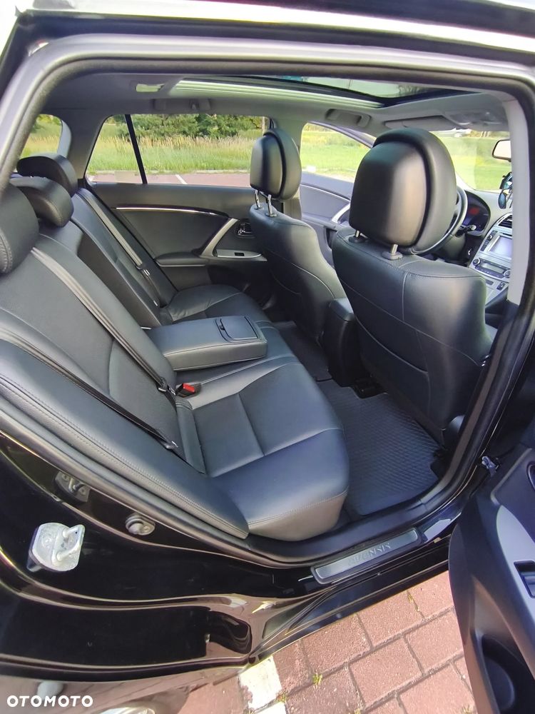 Toyota Avensis 2.0 Prestige MS - 12
