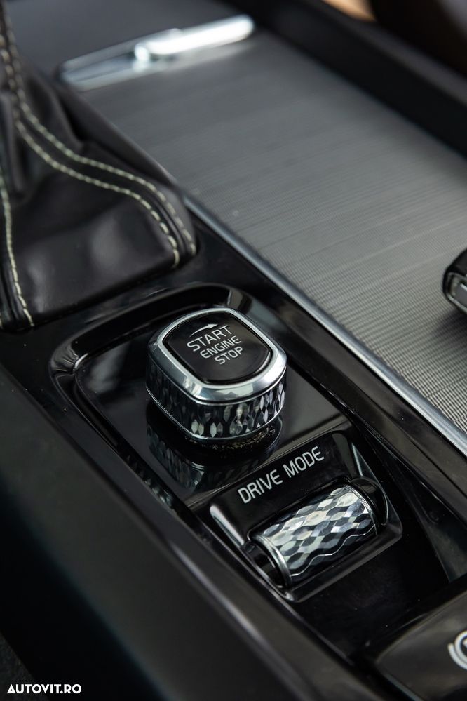 Volvo XC 60 B5 D AWD Geartronic RDesign - 18