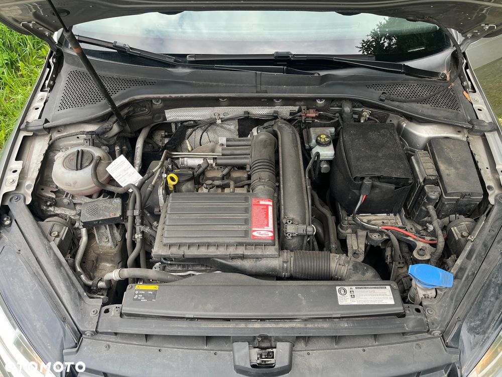 Volkswagen Golf 1.2 TSI BMT Trendline - 19