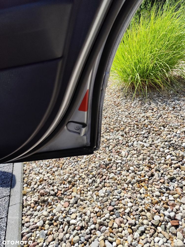 BMW Seria 5 530d Touring - 21