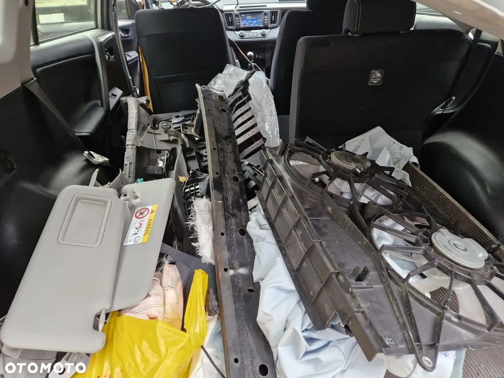 Toyota RAV4 2.0 D-4D Premium 4x2 - 15