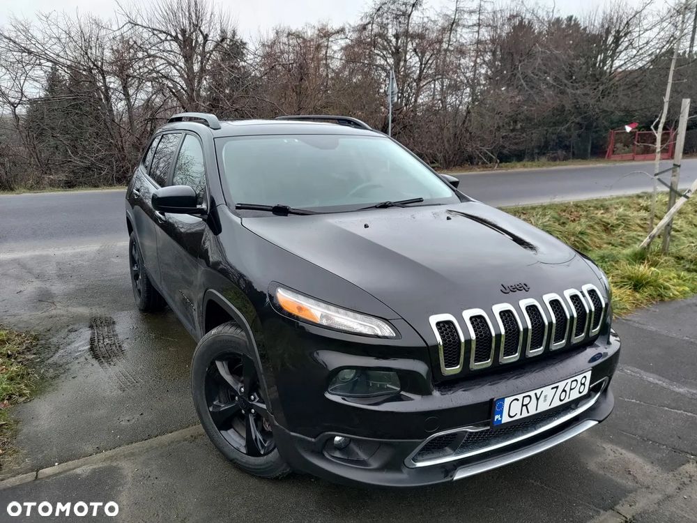 Jeep Cherokee - 14
