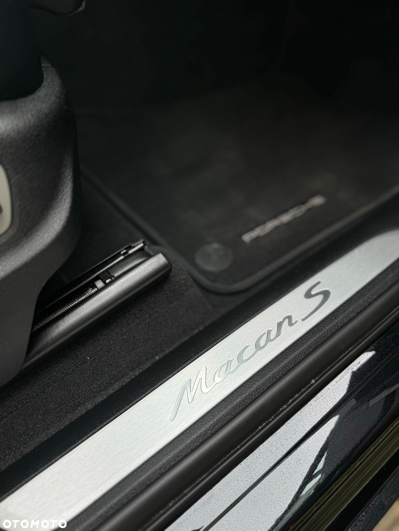 Porsche Macan S - 14