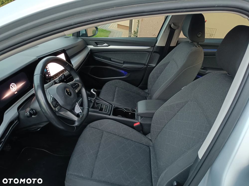 Volkswagen Golf 1.5 TSI EVO Life - 31